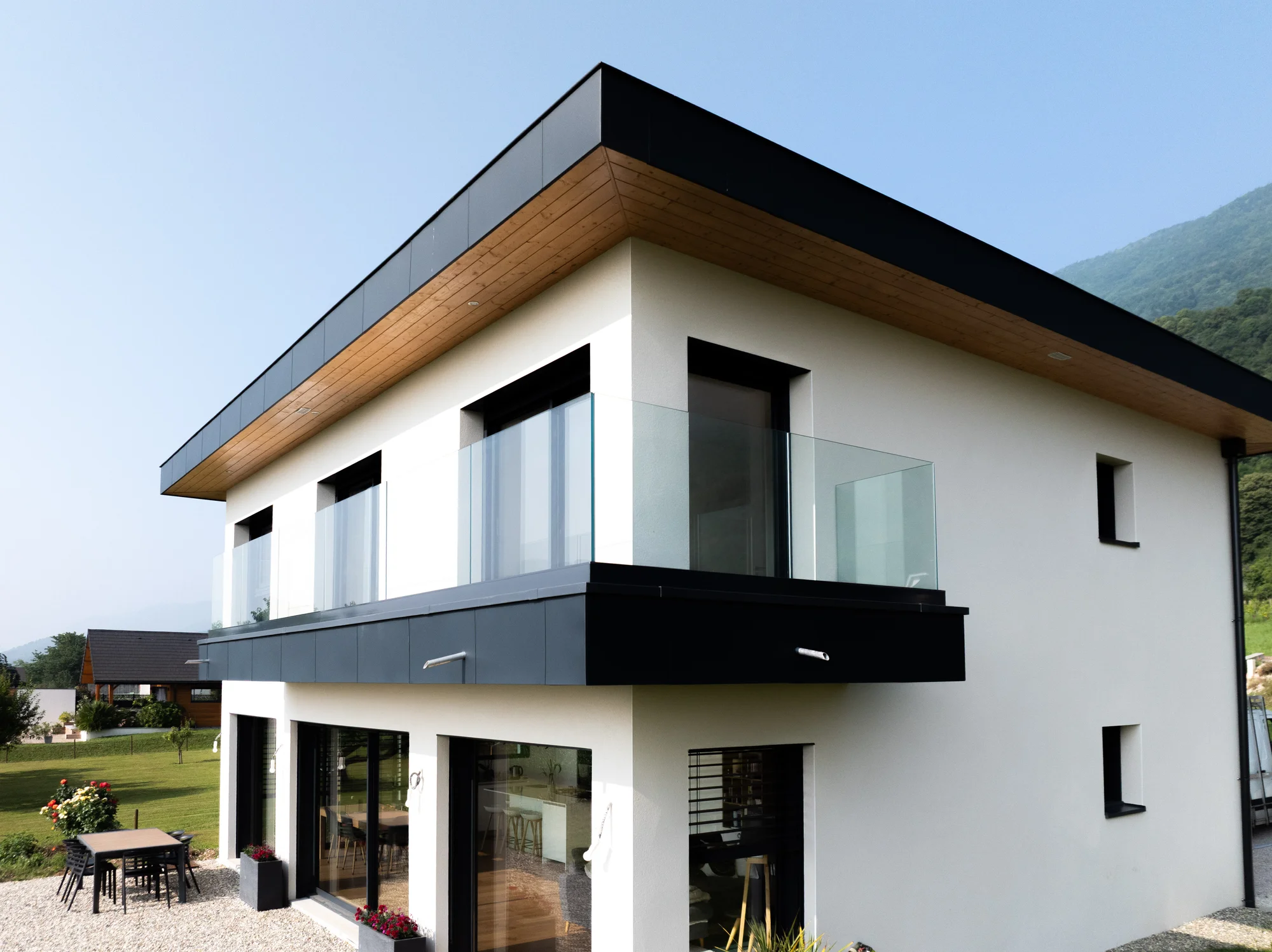 Garde-corps inox 316 brossé sur balcon extérieur - fabrication Erminox