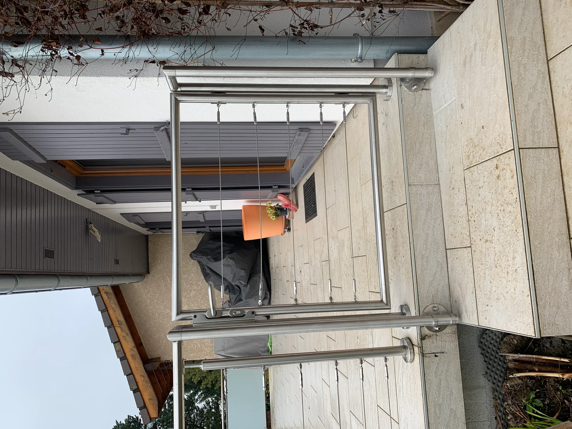 Garde-corps inox extérieur - supériorité face à l'aluminium